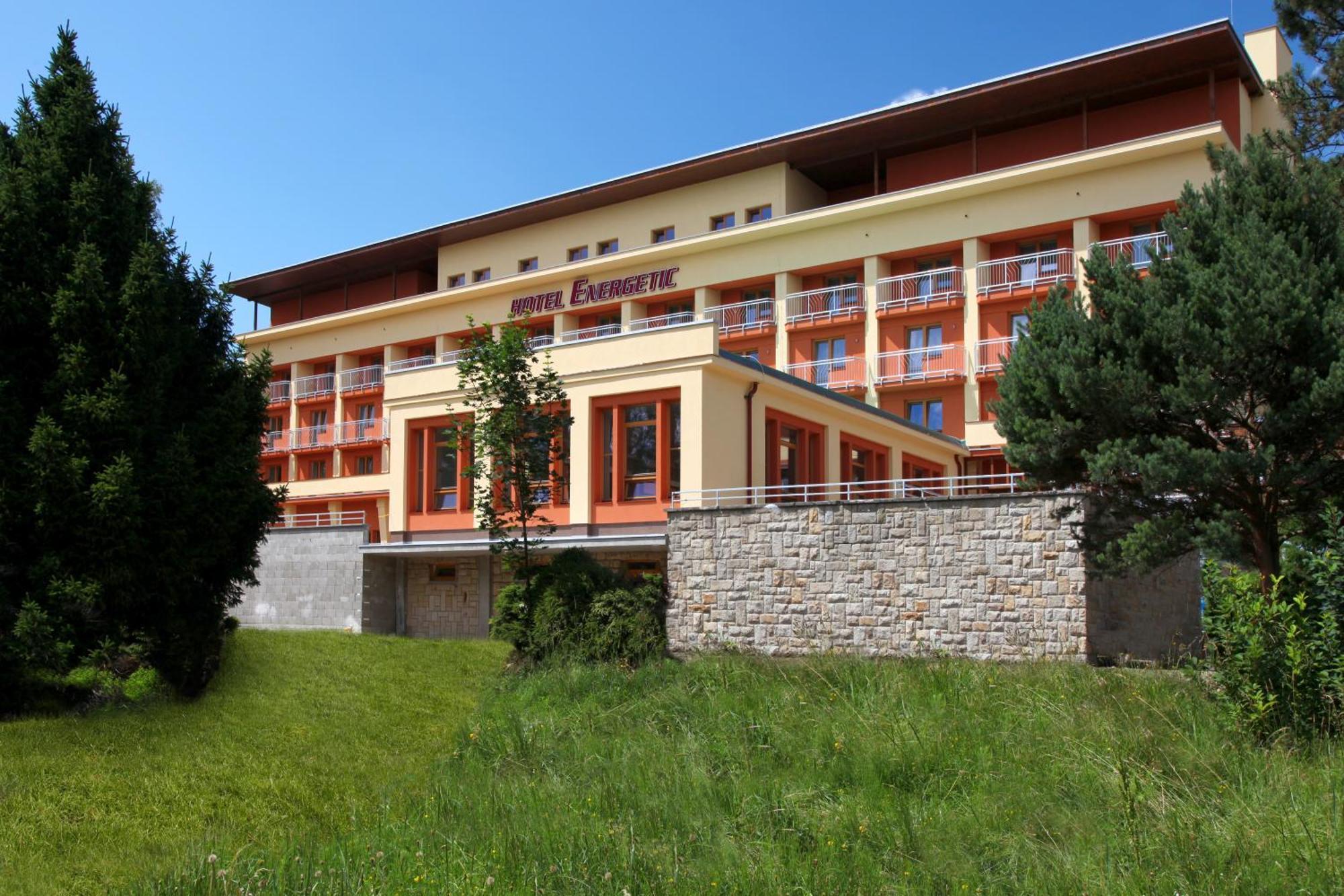 Wellness Resort Energetic Rožnov pod Radhoštěm Εξωτερικό φωτογραφία