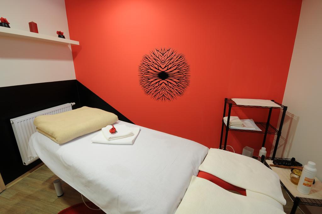 Wellness Resort Energetic Rožnov pod Radhoštěm Εξωτερικό φωτογραφία