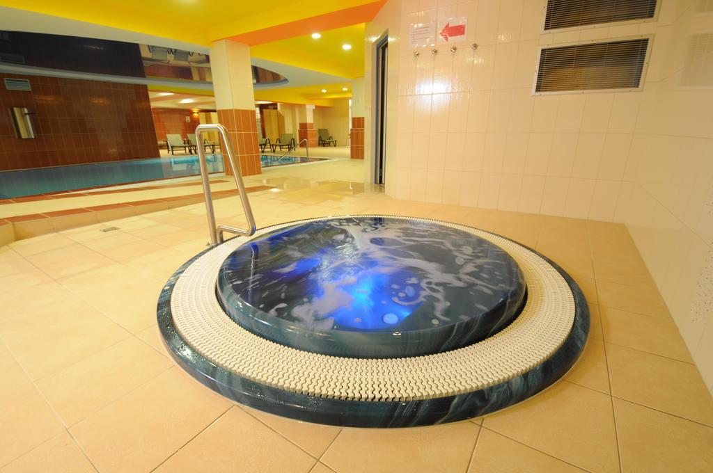 Wellness Resort Energetic Rožnov pod Radhoštěm Εξωτερικό φωτογραφία